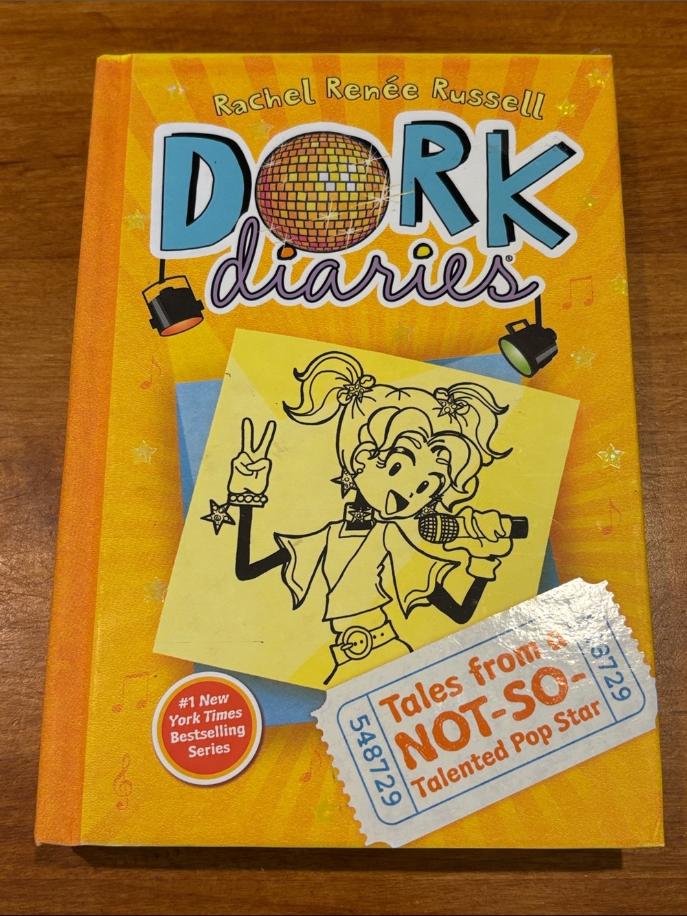 DORK DIARIES Tales from a NOT-SO-Talented Pop Star Book 3 Rachel Renee Russell⭐️